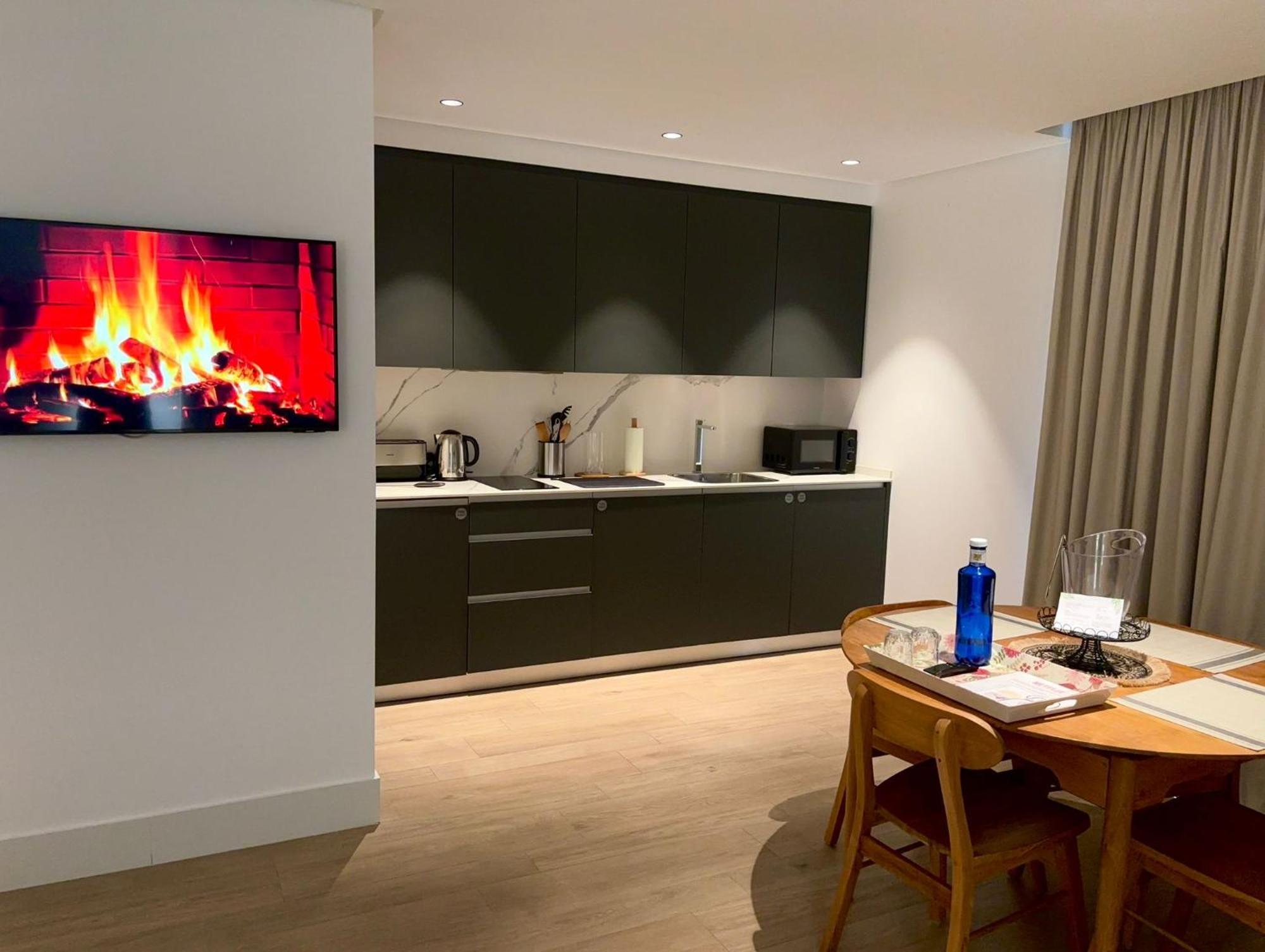Apartamentos Turisticos La Plaza ชิปปีโอนา ภายนอก รูปภาพ