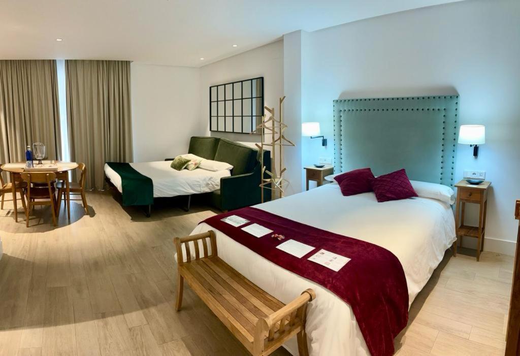 Apartamentos Turisticos La Plaza ชิปปีโอนา ภายนอก รูปภาพ