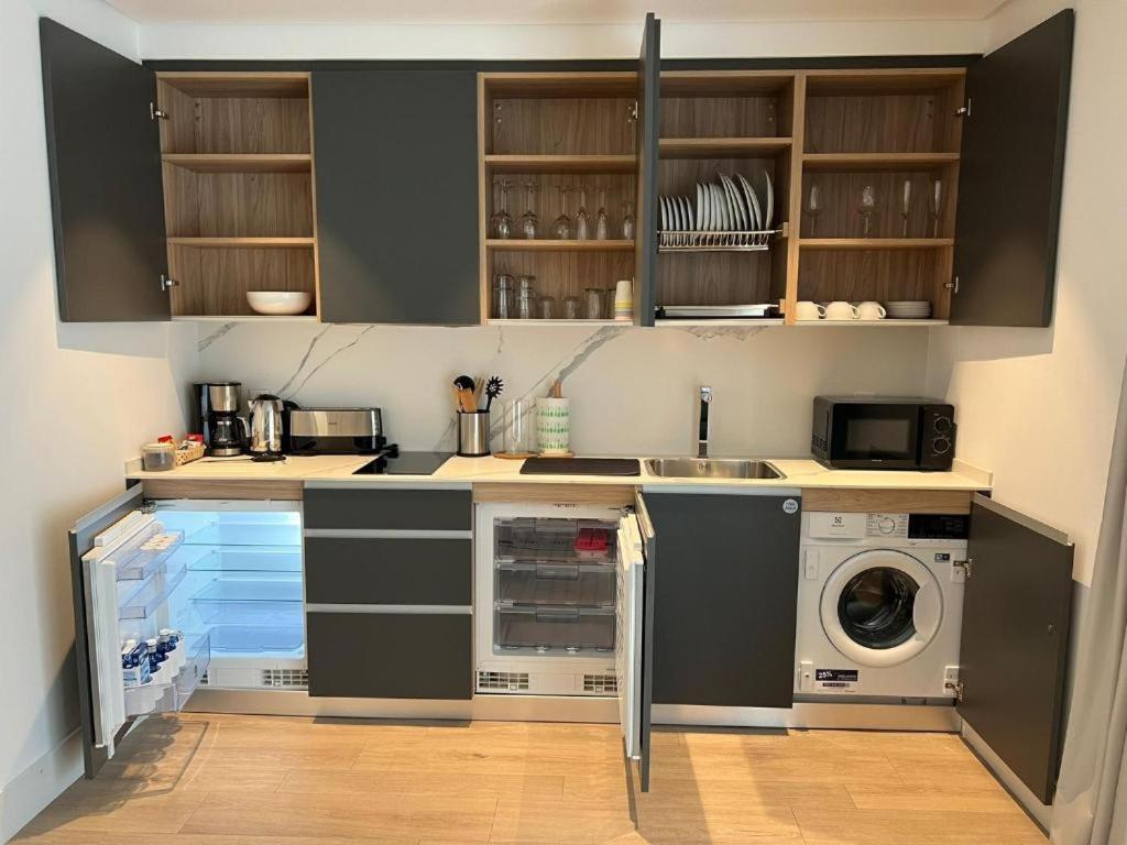 Apartamentos Turisticos La Plaza ชิปปีโอนา ภายนอก รูปภาพ