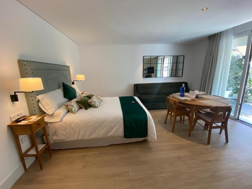 Apartamentos Turisticos La Plaza ชิปปีโอนา ภายนอก รูปภาพ