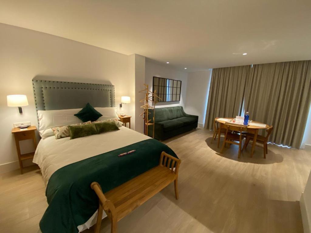 Apartamentos Turisticos La Plaza ชิปปีโอนา ภายนอก รูปภาพ