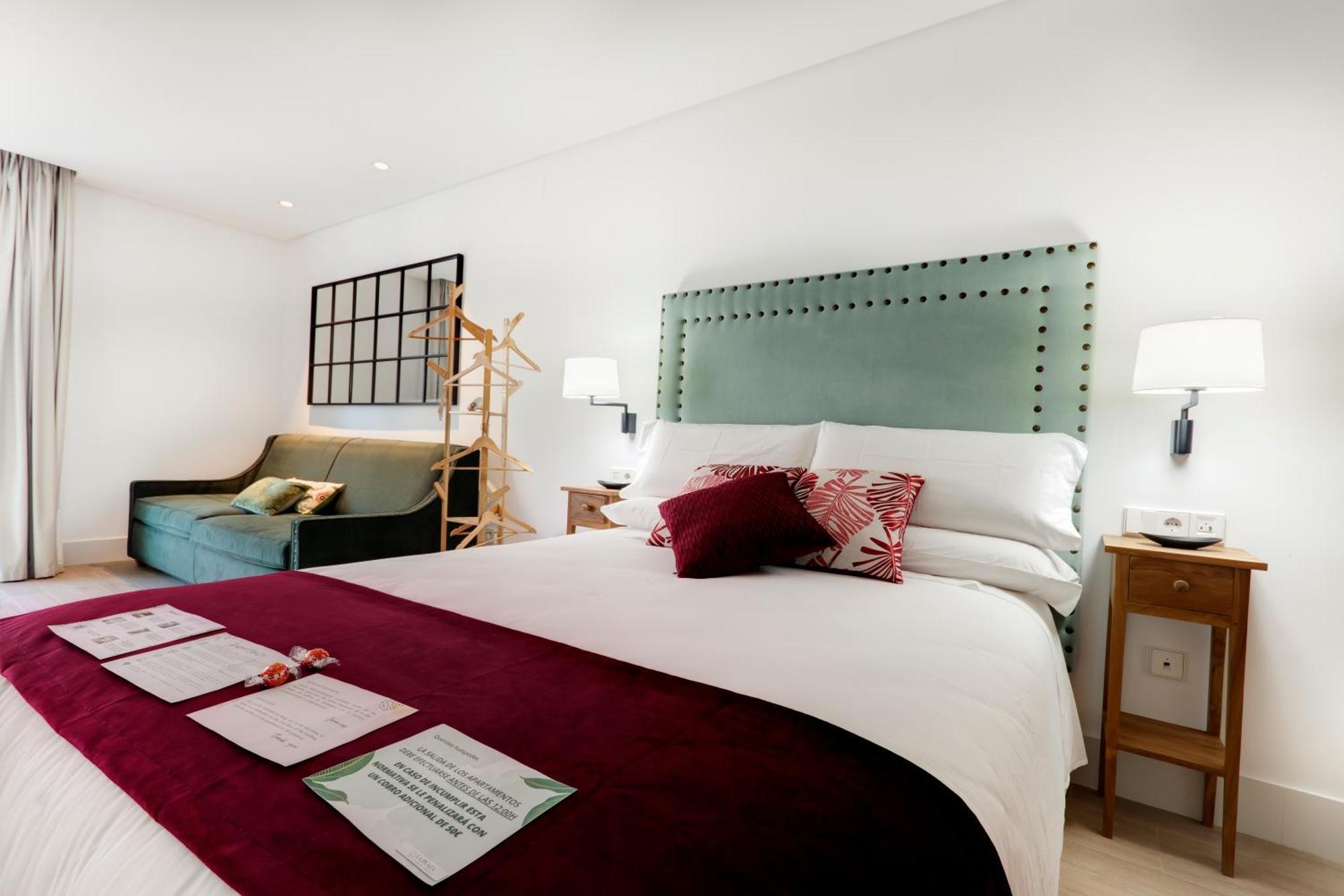 Apartamentos Turisticos La Plaza ชิปปีโอนา ภายนอก รูปภาพ